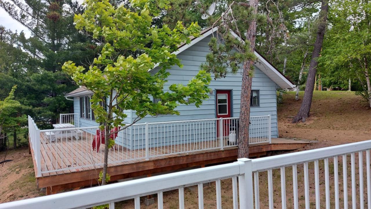 金湖沙滩度假村 Golden Lake 外观 照片