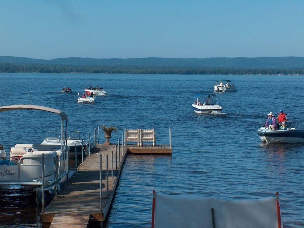 金湖沙滩度假村 Golden Lake 外观 照片